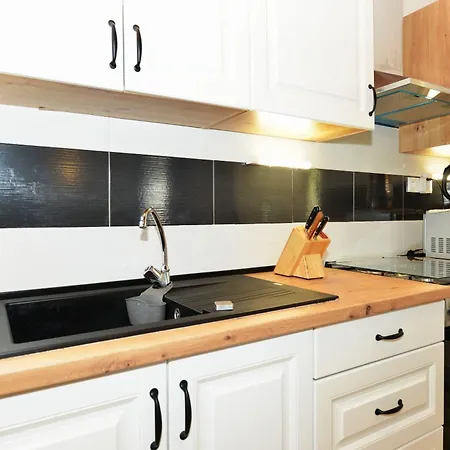 House Captain House *