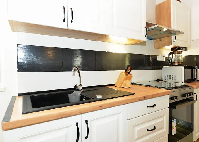 House Captain House *