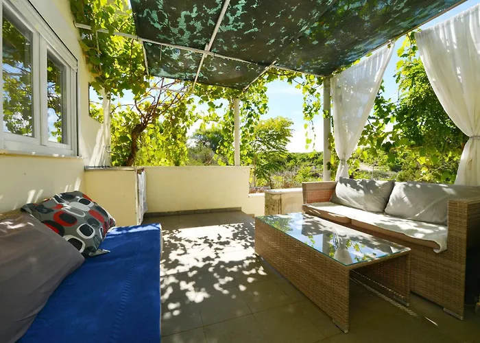 Сasa de vacaciones House Captain House